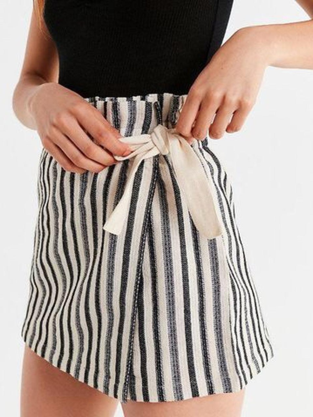 Urban Outfitters Paper Bag Wrap Skort Black Cream Stripe Medium